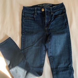 AE High Waisted Jeans